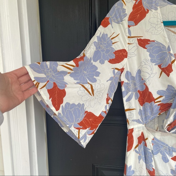 l*space Maxi Wrap Tie Dress with Cutout - Picture 7 of 11